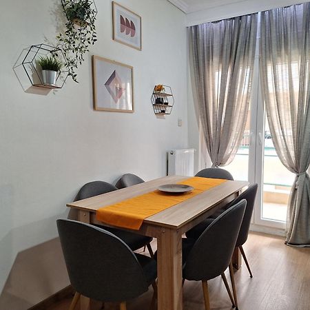 Cozy Apartment In The City Center テッサロニキ エクステリア 写真
