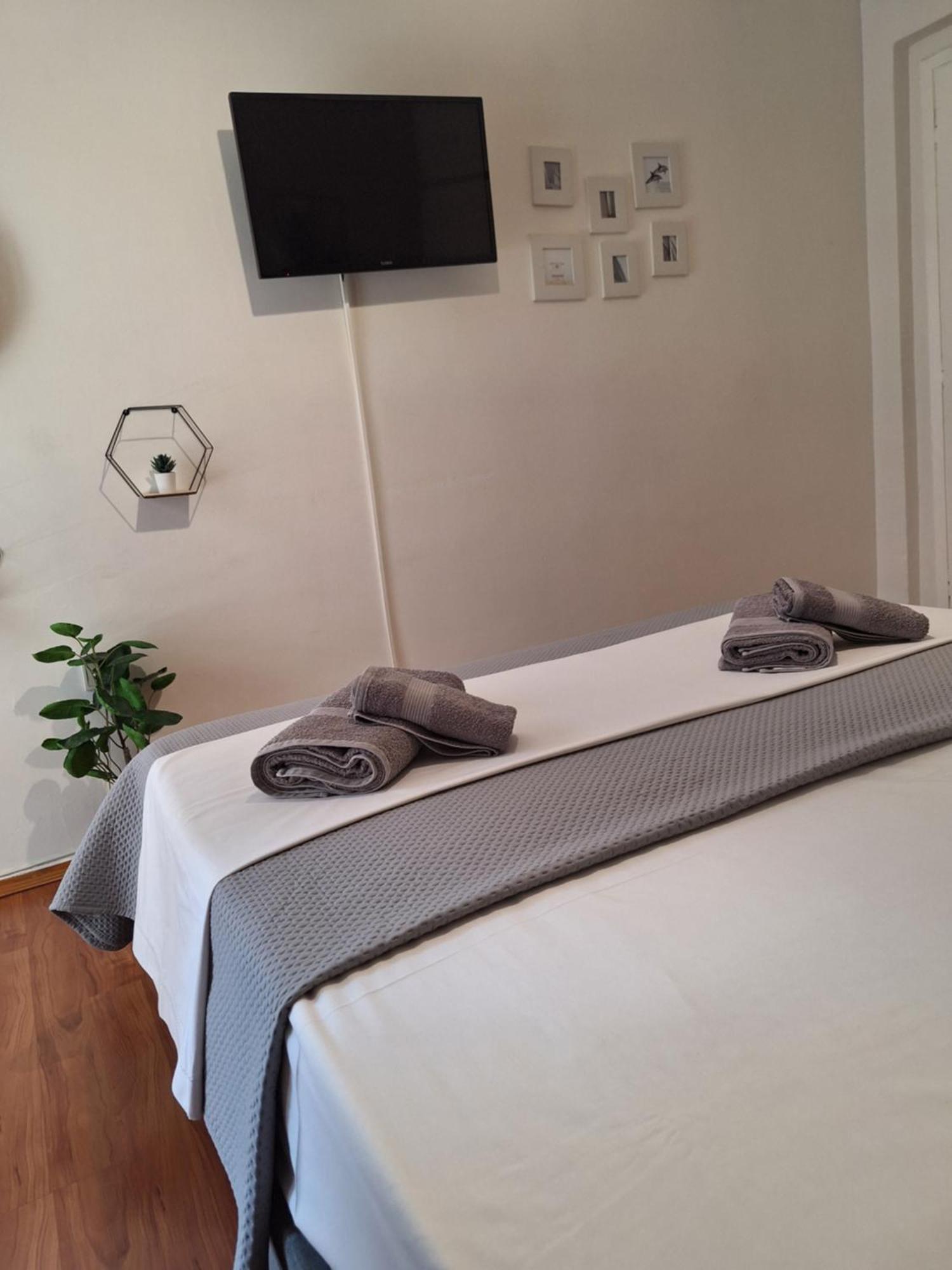 Cozy Apartment In The City Center テッサロニキ エクステリア 写真