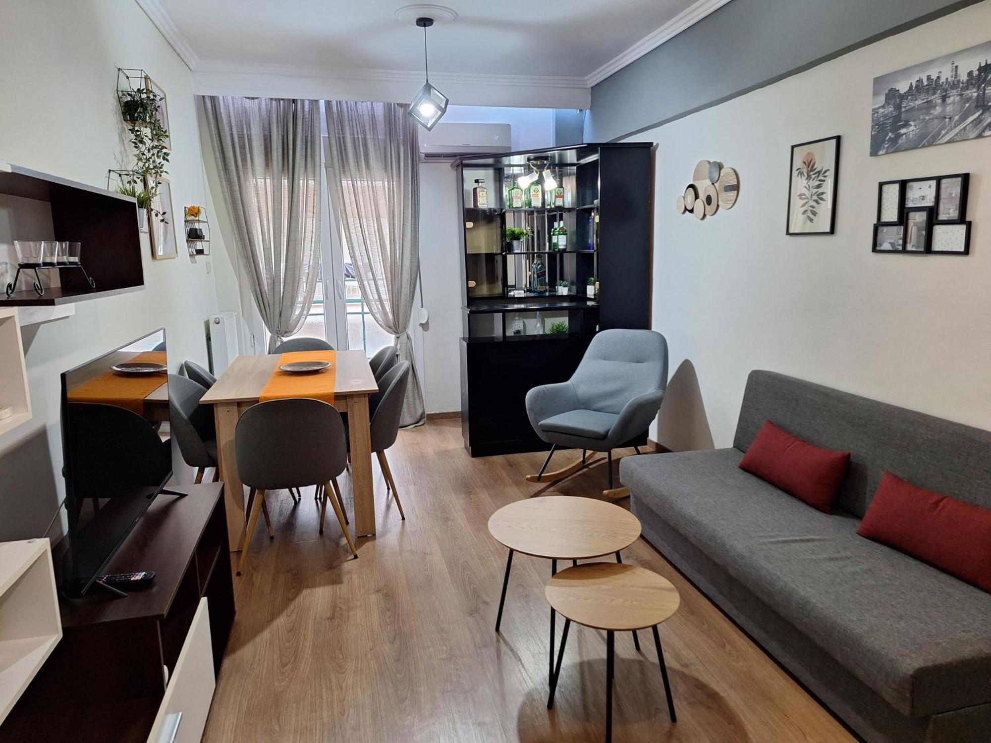 Cozy Apartment In The City Center テッサロニキ エクステリア 写真