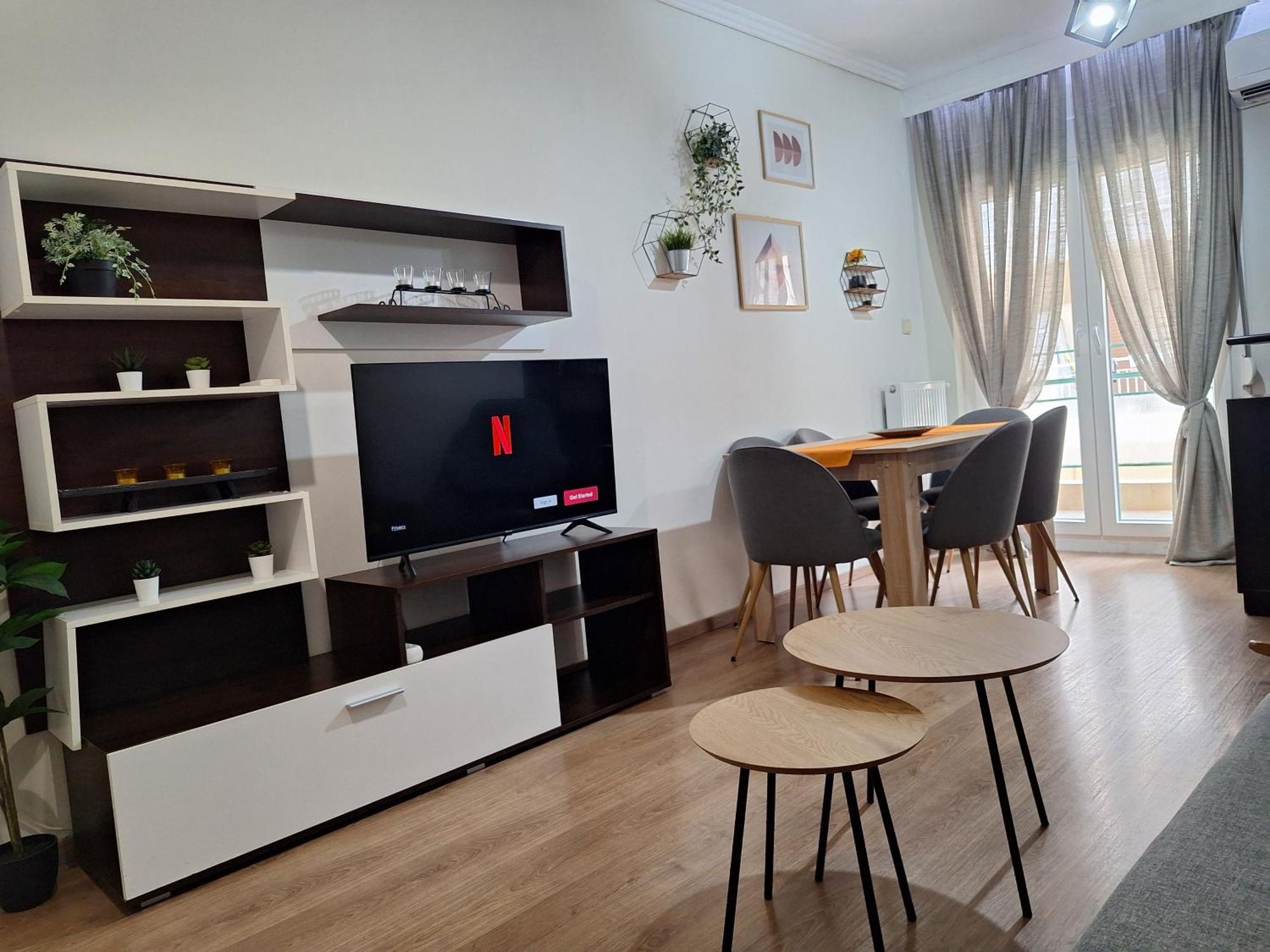 Cozy Apartment In The City Center テッサロニキ エクステリア 写真